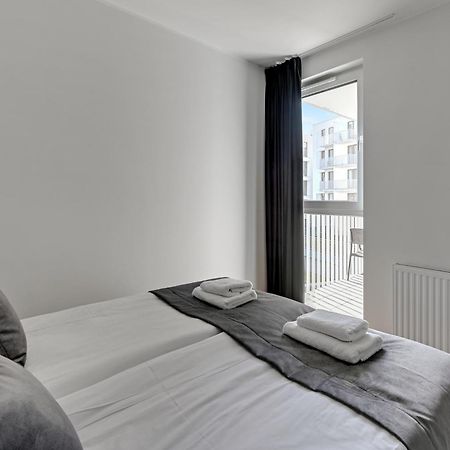 Aura 40 City Center By Downtown Apartments 格但斯克 客房 照片