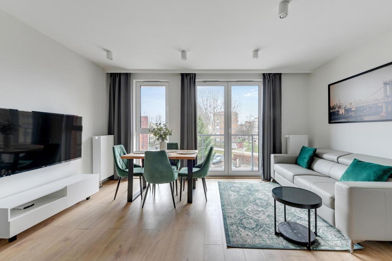 Aura 40 City Center By Downtown Apartments 格但斯克 外观 照片