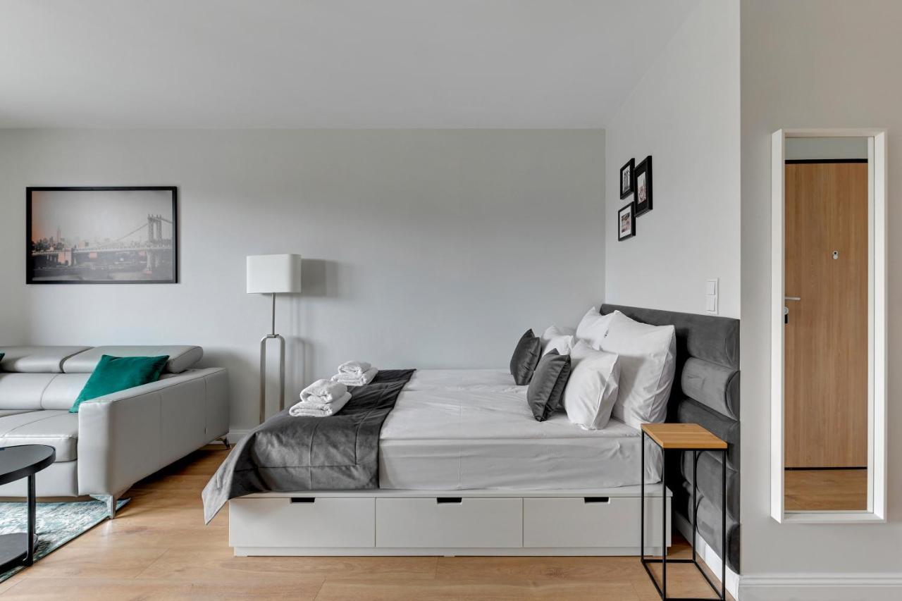 Aura 40 City Center By Downtown Apartments 格但斯克 外观 照片